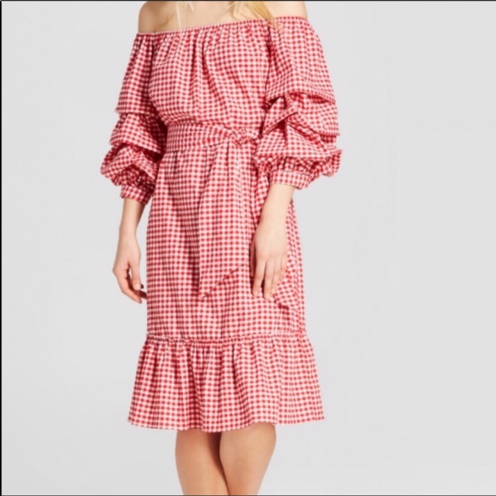 Never worn adorable dress!